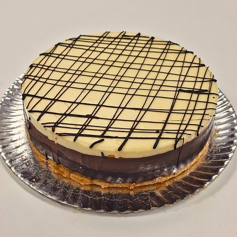 Tarta de tres chocolates